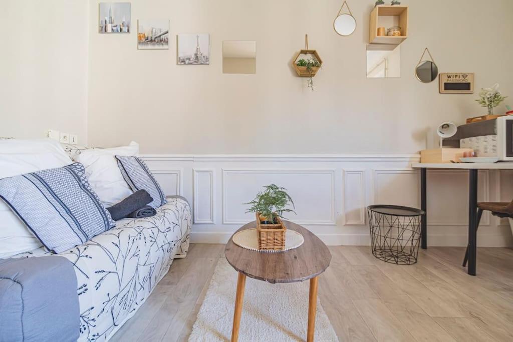 Appartement Saint Remi 522 à Reims Extérieur photo